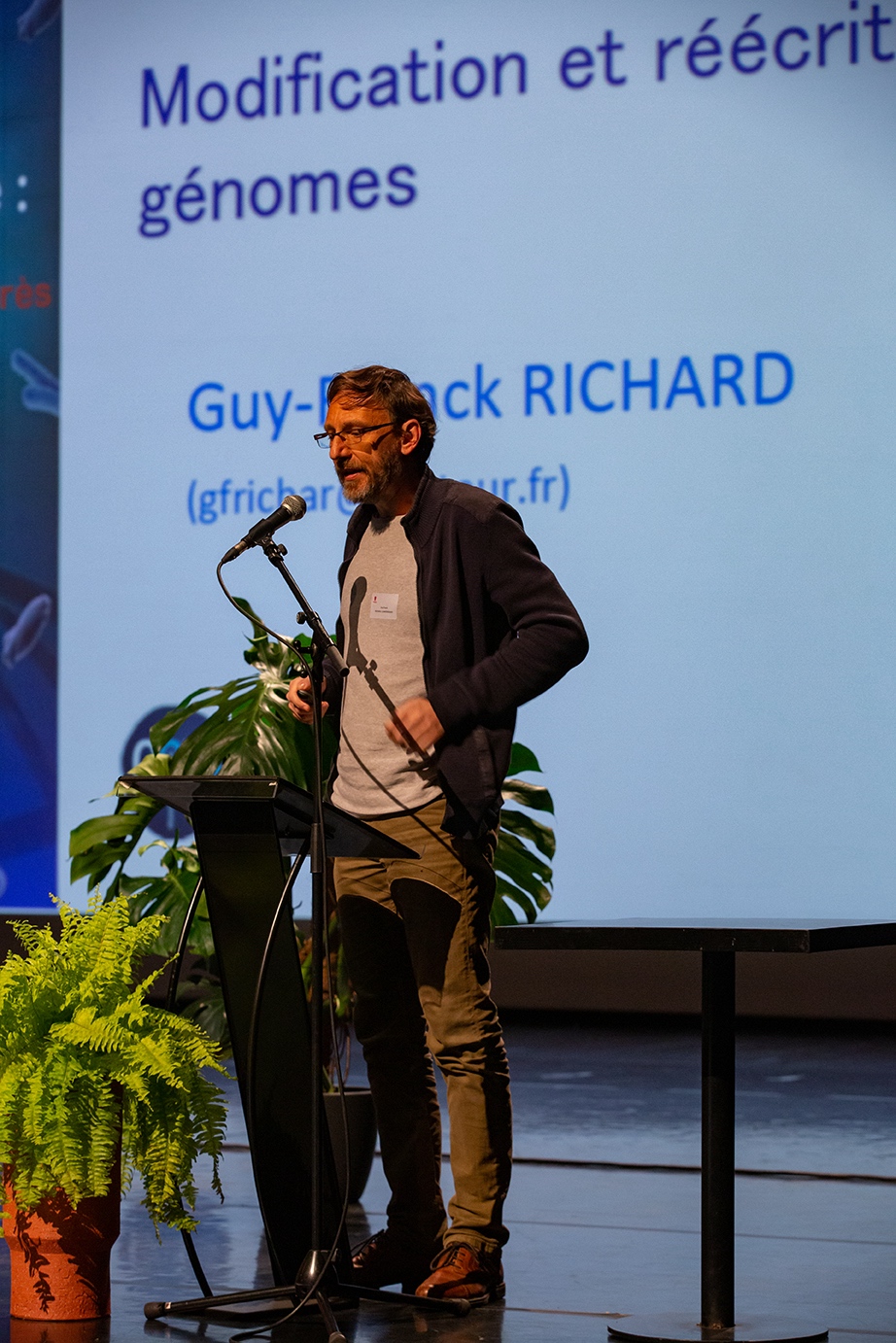 alt="GF Richard talk"